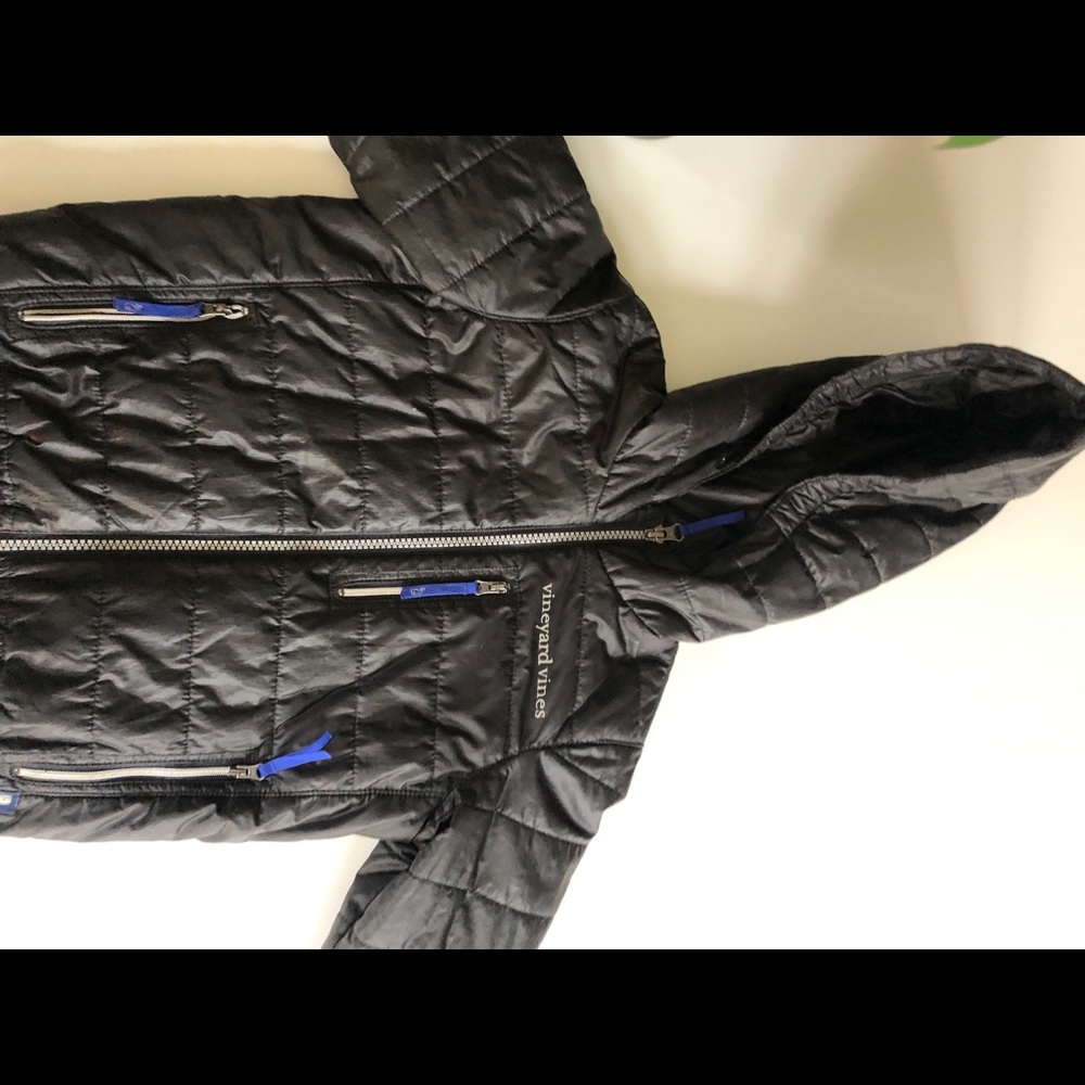 Vineyard Vines puffer jacket
